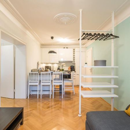 Stylish & Cosy Apartment Next To The U-Bahn Hamburgo Exterior foto