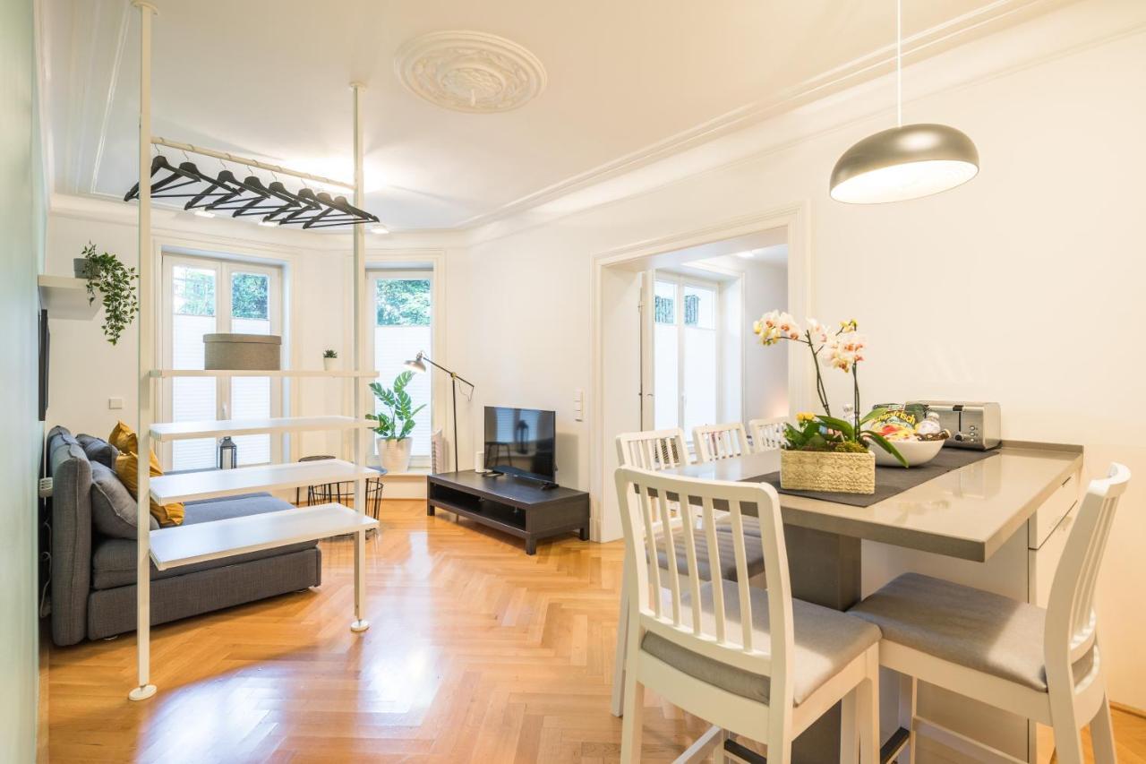 Stylish & Cosy Apartment Next To The U-Bahn Hamburgo Exterior foto