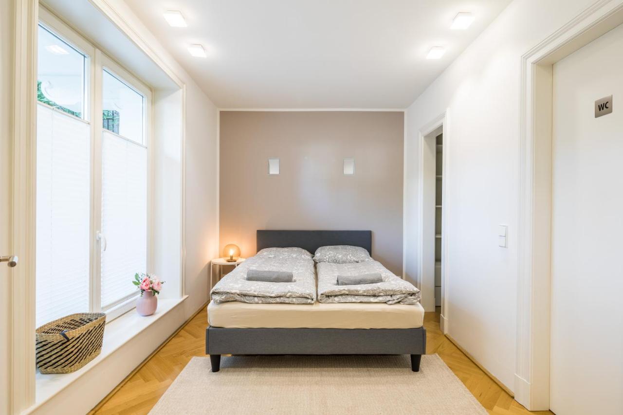 Stylish & Cosy Apartment Next To The U-Bahn Hamburgo Exterior foto